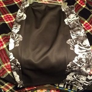 Apt. 9 Black Flower Pencil Skirt